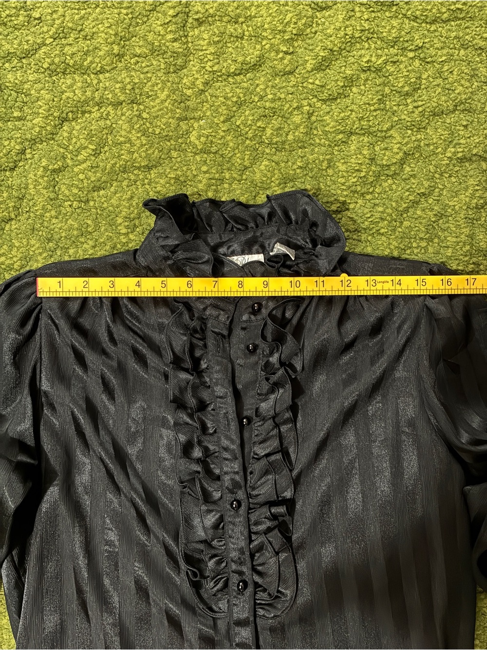 Vintage La Blouse Black Ruffled Button-Up - Picture 12 of 12